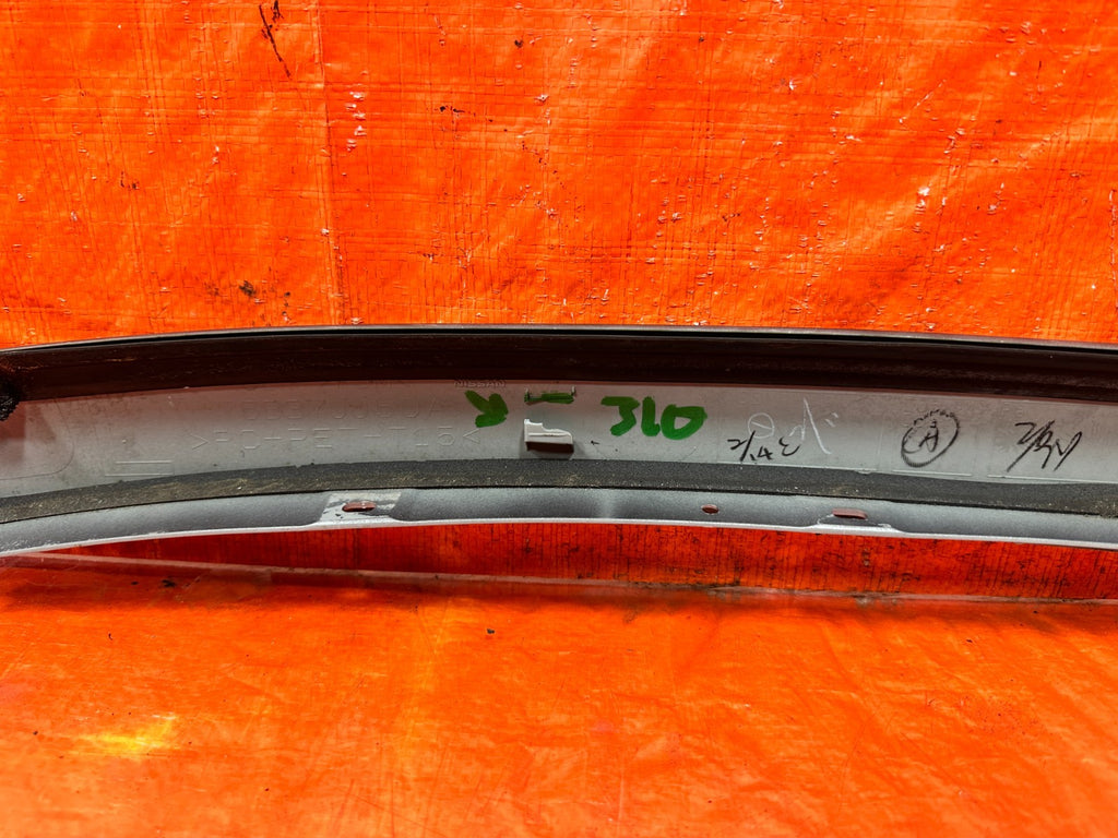09 15 INFINITI G37 CONVERTIBLE   DRIVER LEFT EXTERIOR A PILLAR TRIM OEM 3103