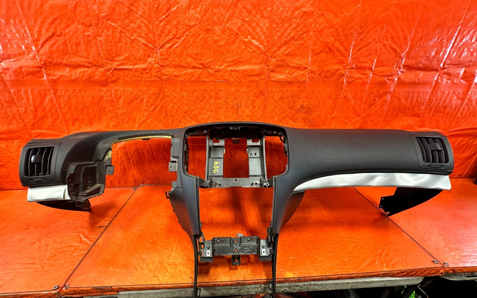 08 15 INFINITI G37 Q60 FRONT DASHBOARD DASH PANEL   MINT    BLACK OEM #3290