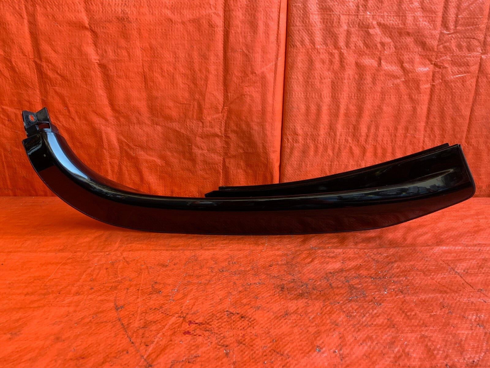 OEM 1994 94 HONDA DEL SOL   REAR WINDOW TRIM   DRIVER LEFT TARGA   BLACK0