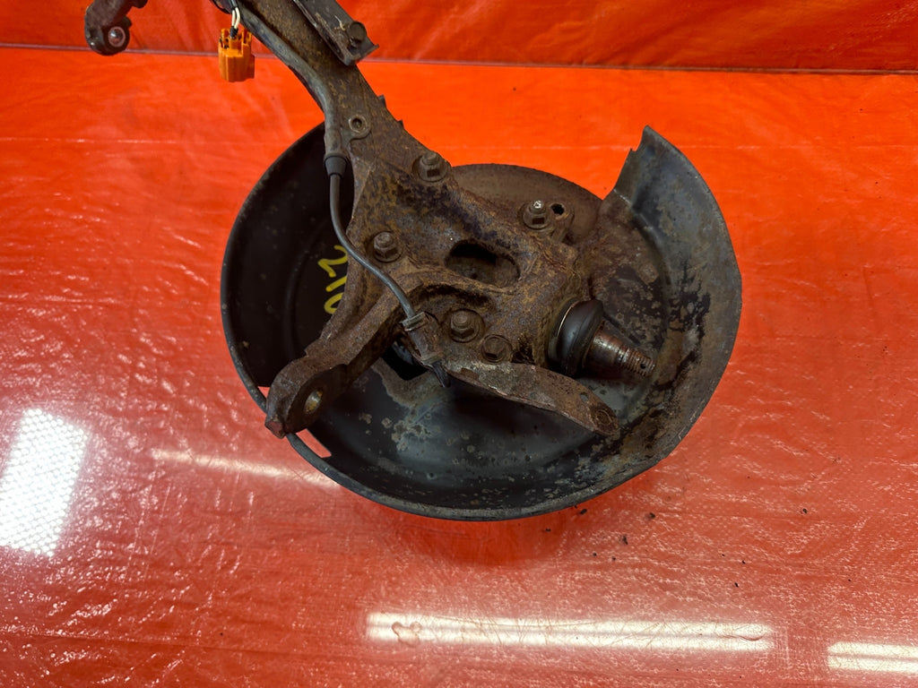 97 01 HONDA PRELUDE   DRIVER LEFT REAR   SPINDLE KNUCKLE HUB   OEM FACTORY #21012