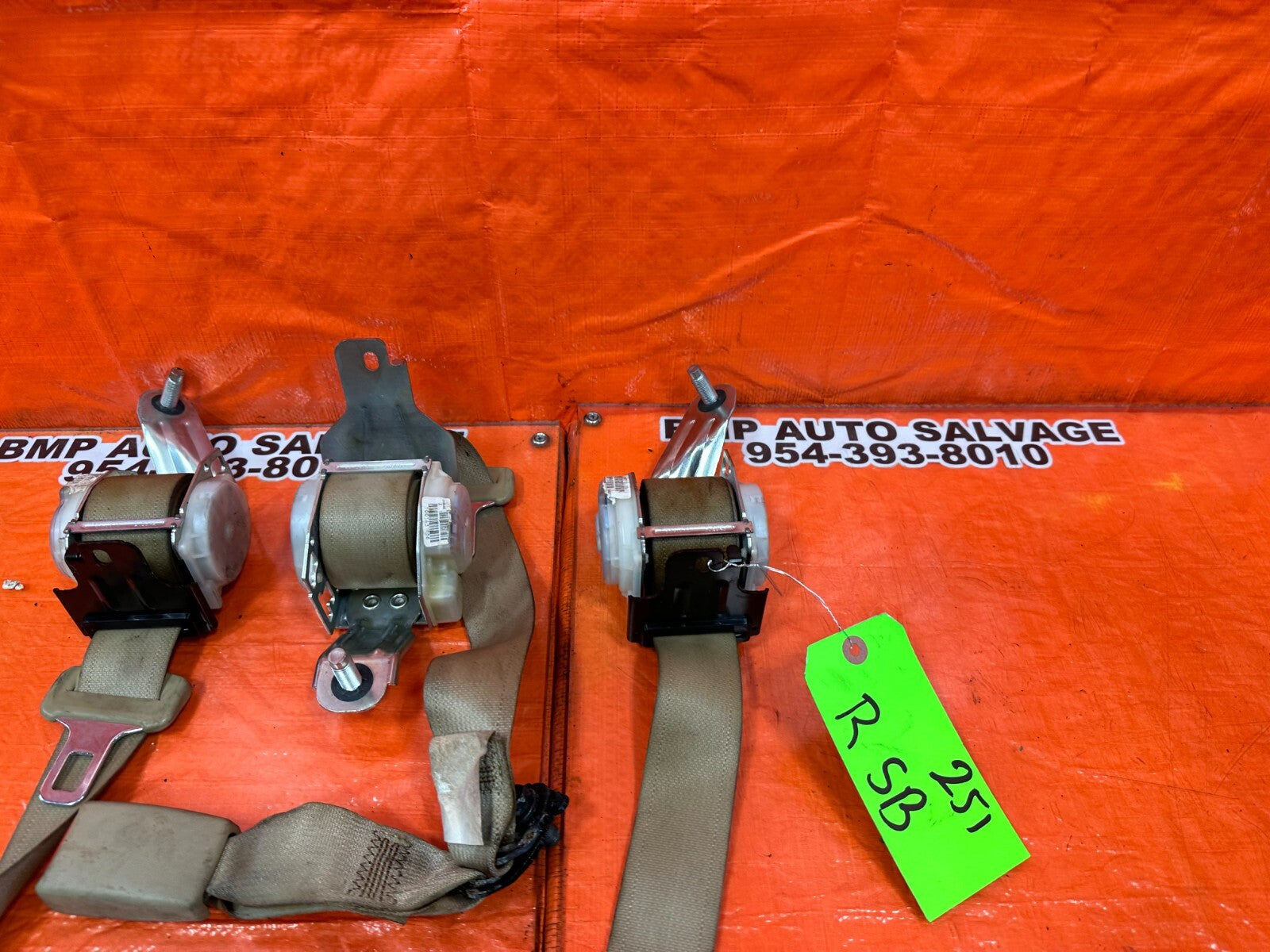08 12 HONDA ACCORD SEDAN REAR SEAT BELT SET LEFT & RIGHT SEAT BELTS TAN OEM 2514