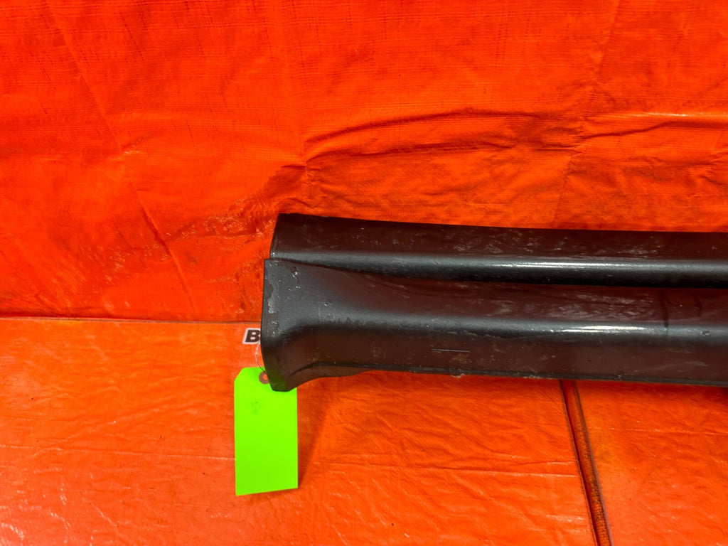97 01 HONDA PRELUDE BASE   SIDE SKIRT ROCKER MOLDING TRIM RIGHT LEFT OEM  OE 25911