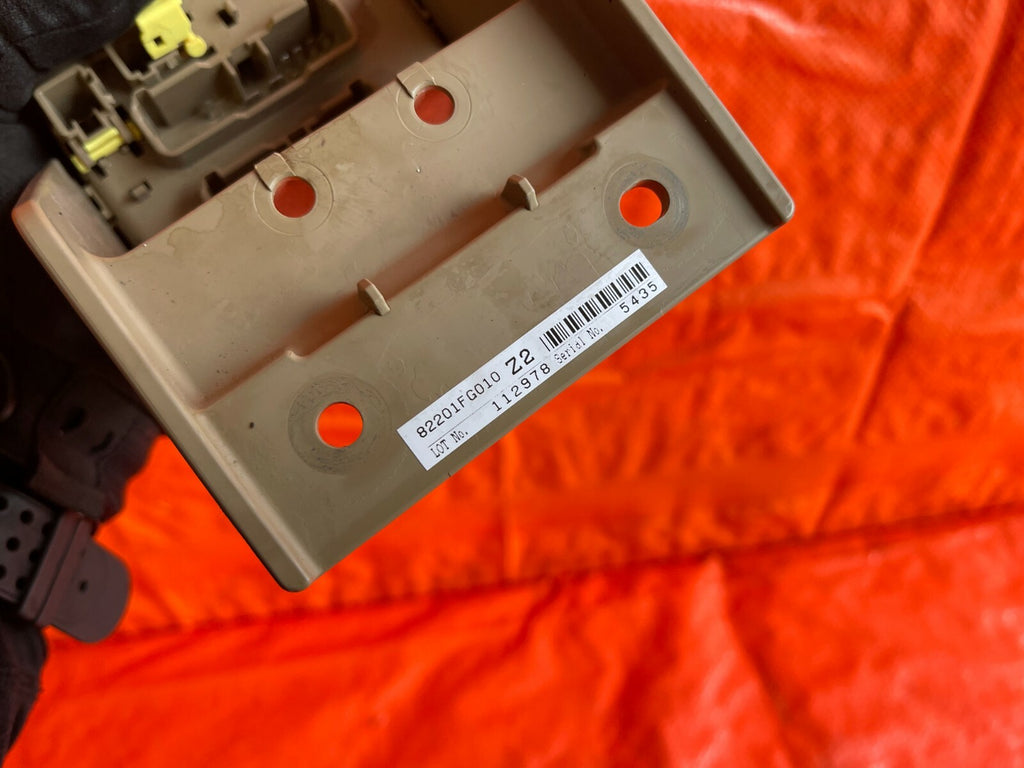 08 14 SUBARU IMPREZA WRX STi SEDAN   INTERIOR FUSE BOX JUNCTION PANEL   OEM #747