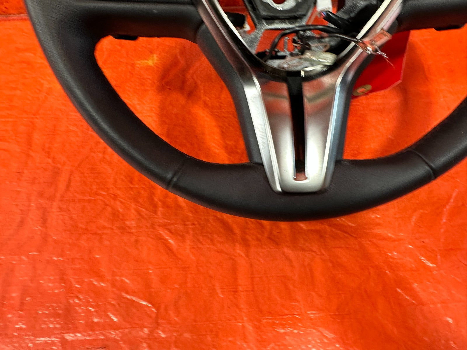 18 24 INFINITI Q50   RED STITCHING   PADDLE SHIFTER   RED SPORT STEERING WHEEL9