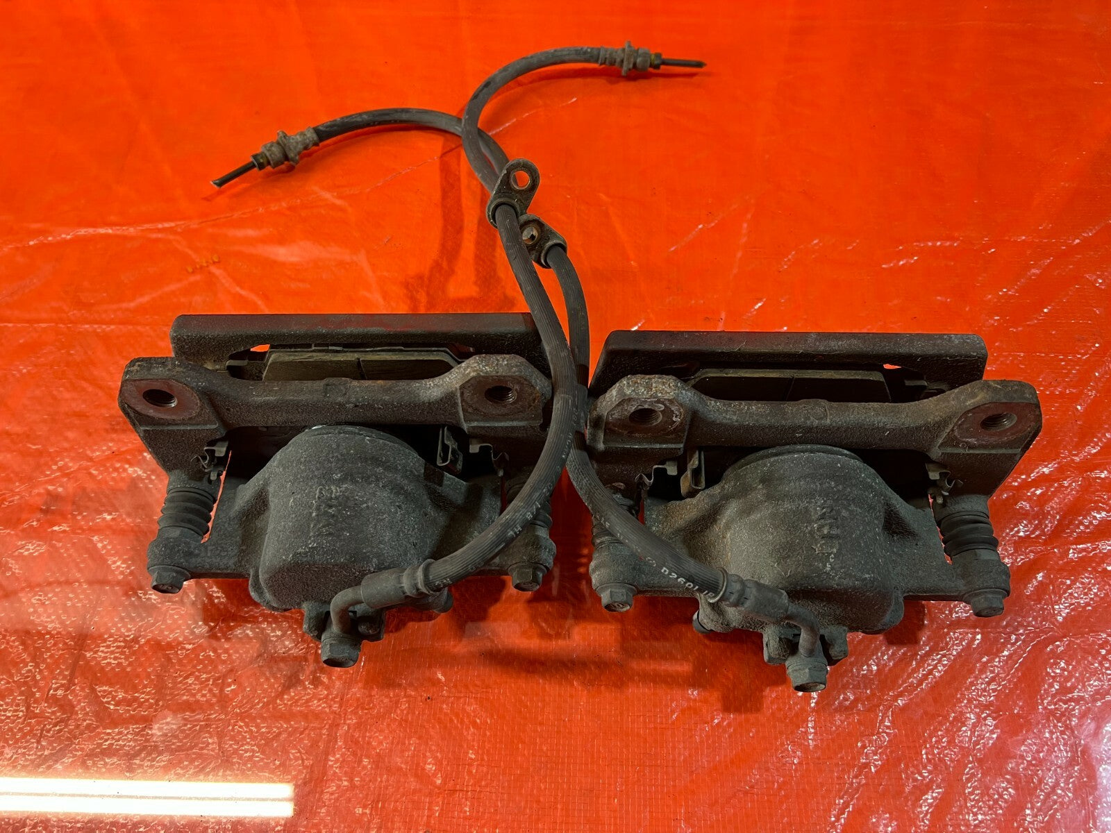 02 06 ACURA RSX TYPE S   FRONT BRAKE CALIPER SET CALIPERS LEFT AND RIGHT OEM #8910