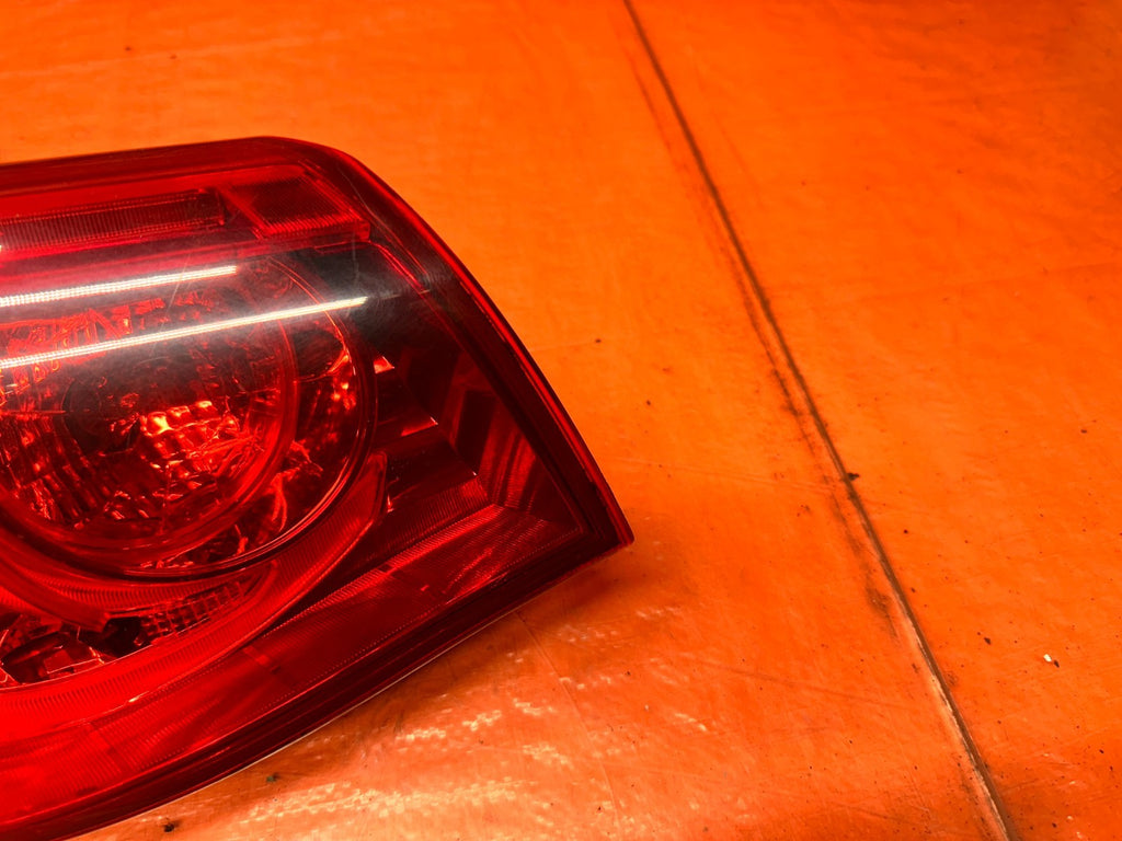 14-17 INFINITI Q50 4D 3.7L 3.0T LEFT OUTER QUARTER MOUNTED TAIL LIGHT OEM #Q504