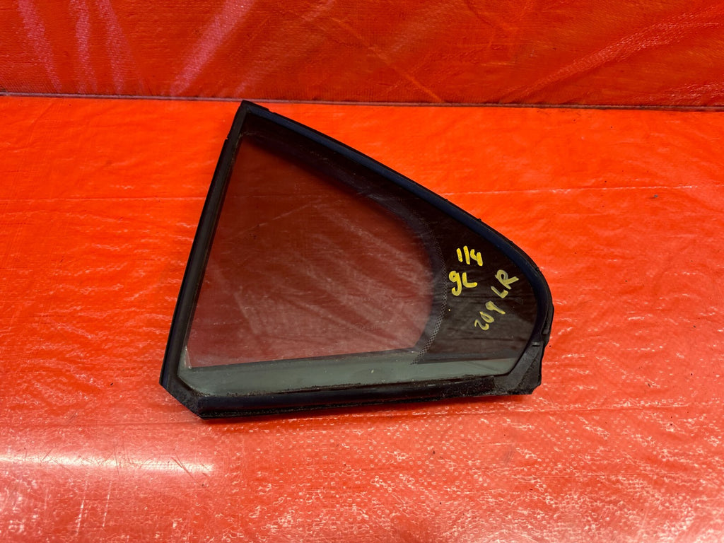 04 08 ACURA TSX   DRIVER LEFT REAR   DOOR VENT GLASS   OEM FACTORY #2090