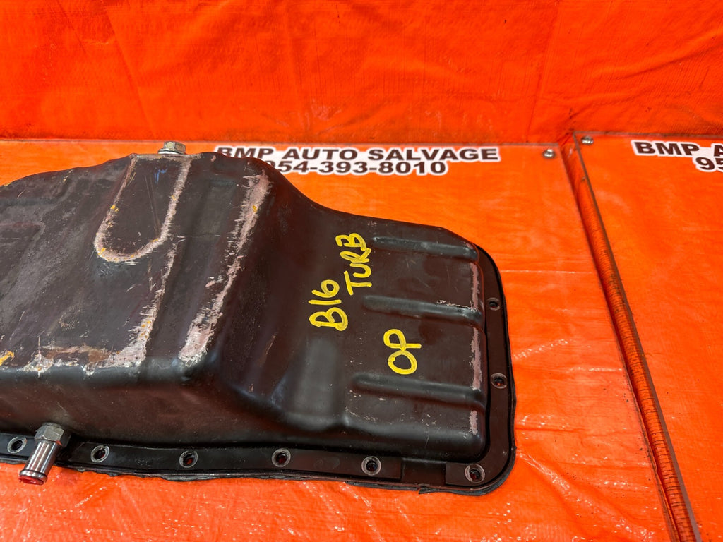 99 00 SI EM1 B16A2   FACTORY OIL PAN WITH AFTERMARKET TURBO TAP OEM FACTORY 2529