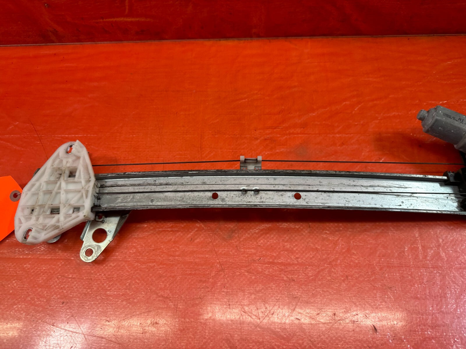 08 12 HONDA ACCORD SEDAN RIGHT FRONT   WINDOW REGULATOR W/ MOTOR   OEM #2394
