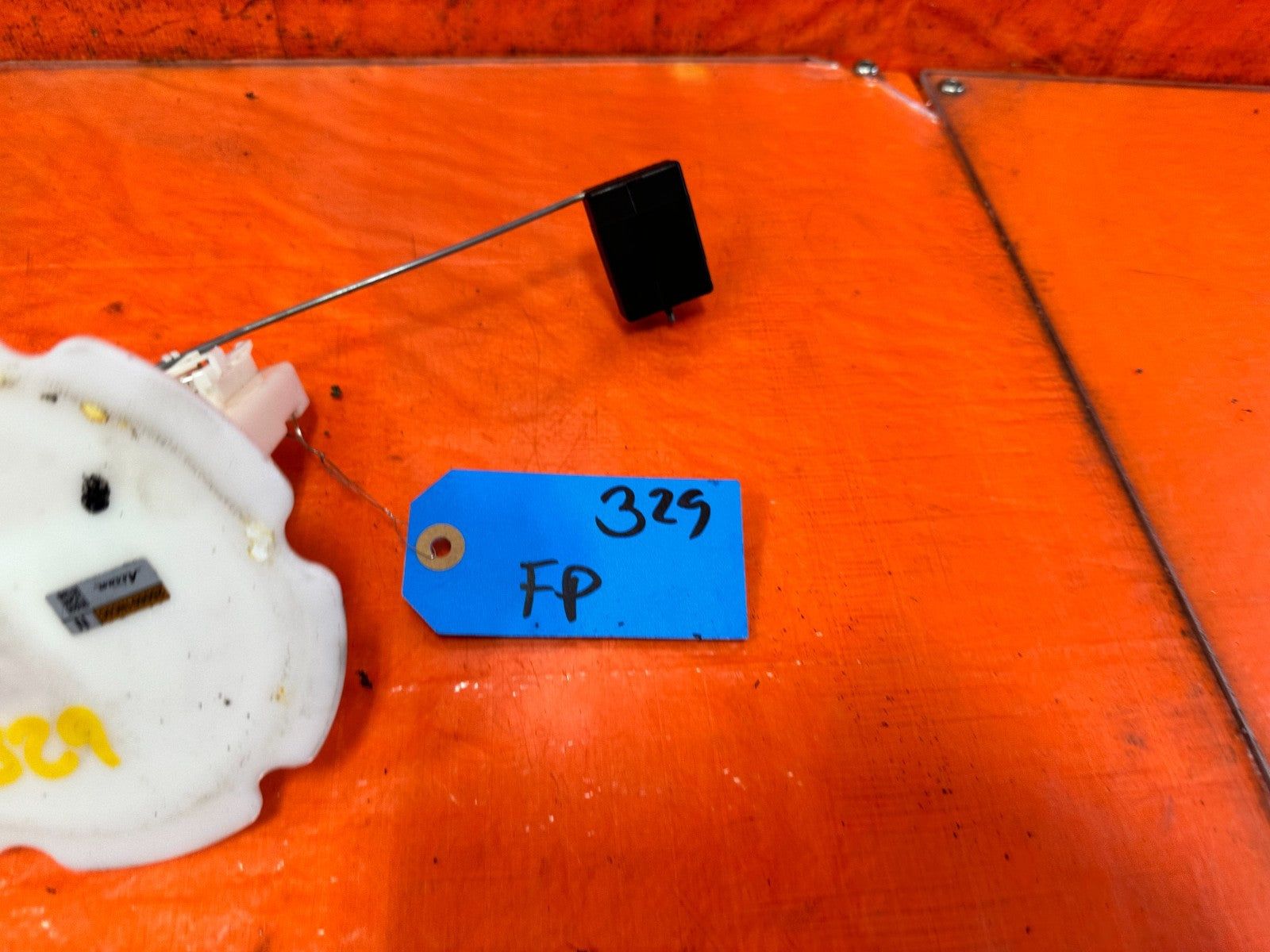 08 15 INFINITI G37 Q60 GAS TANK FUEL LEVEL SENSOR SENDER UNIT OEM #3291