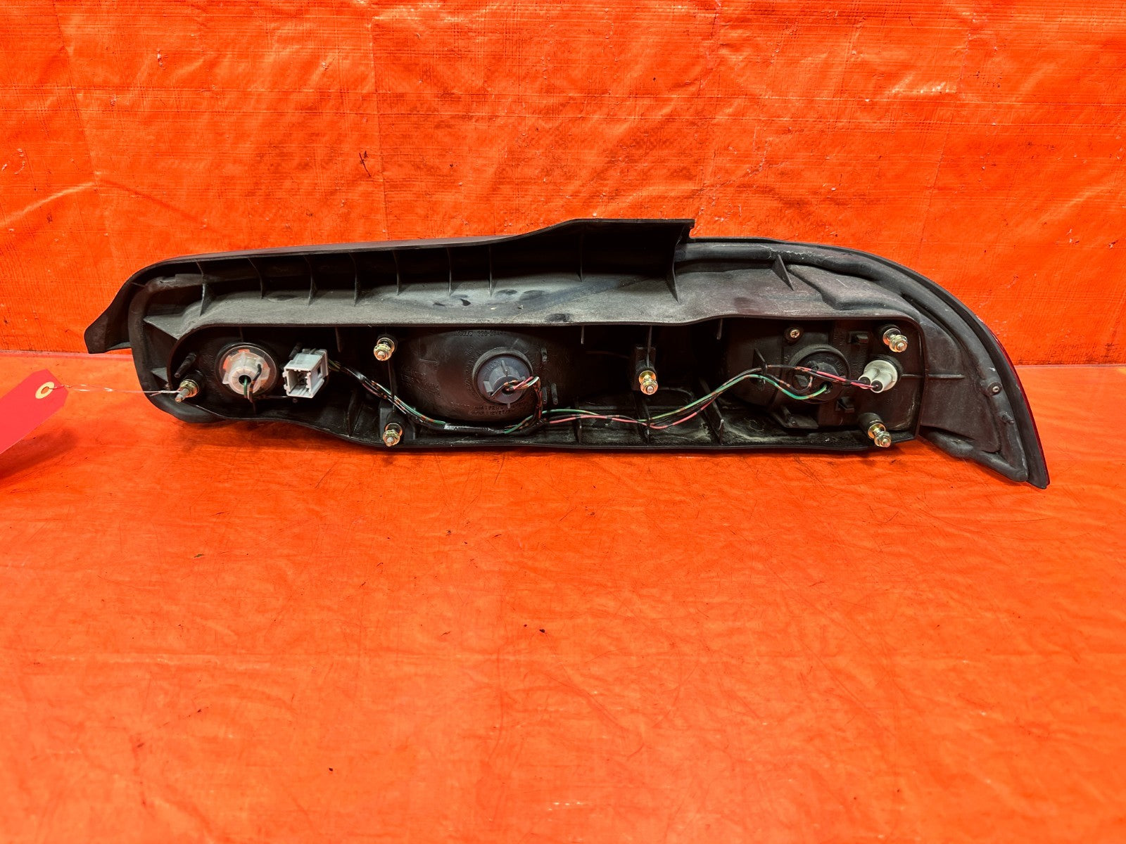 94 01 ACURA INTEGRA 2D   DRIVER LEFT TAIL LIGHT TAIL LAMP   OEM FACOTRY 3095