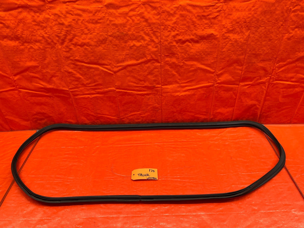 15 20 SUBARU WRX STI   REAR TRUNK WEATHER STRIP GASKET SEAL   OEM FACTORY #1700
