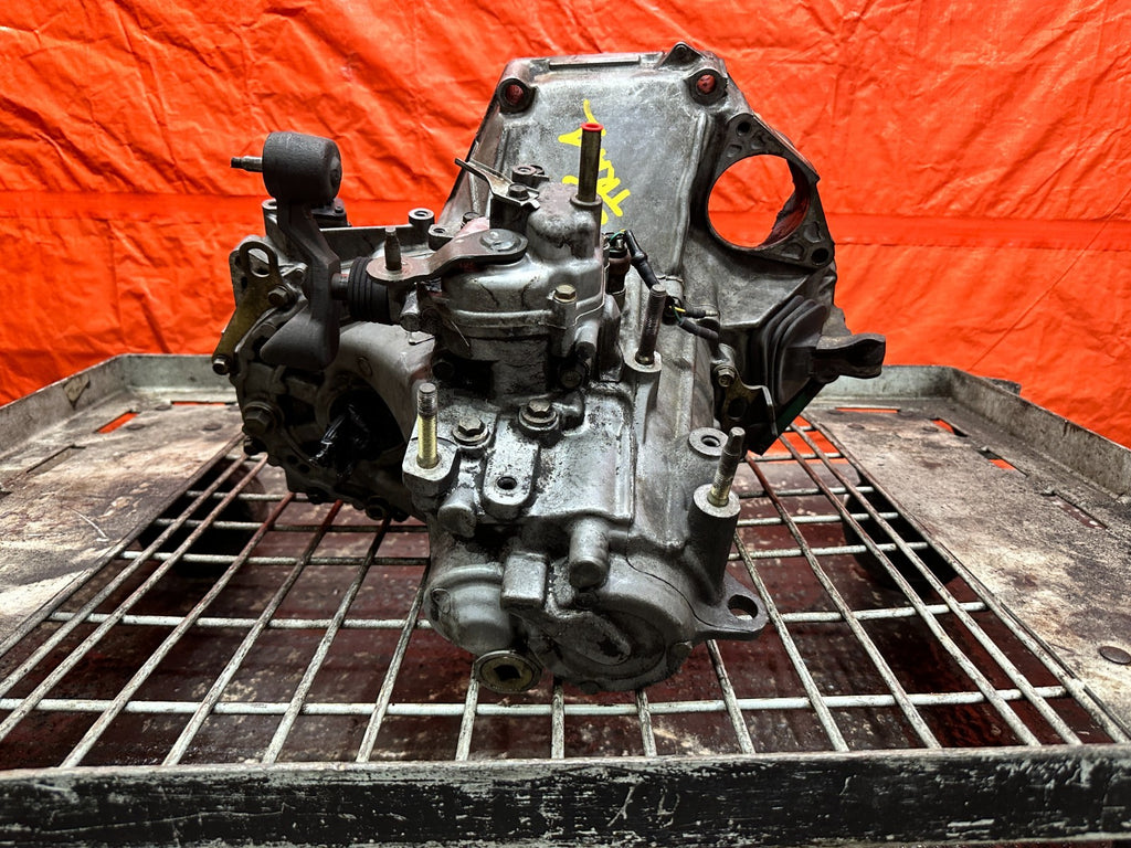 97 01 HONDA PRELUDE 2.2L MT 5 SPEED MANUAL TRANSMISSION GEAR BOX H22A4 OEM #3358