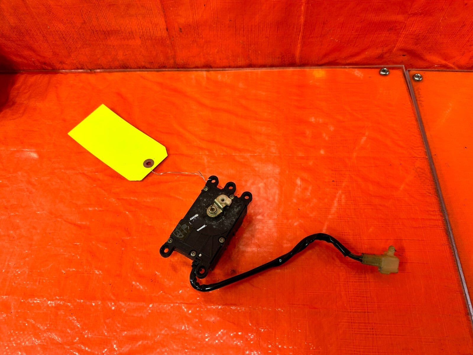 88 91 HONDA CRX   AC HEATER BLEND DOOR ACTUATOR FLAP 063700 1471   OEM #2775