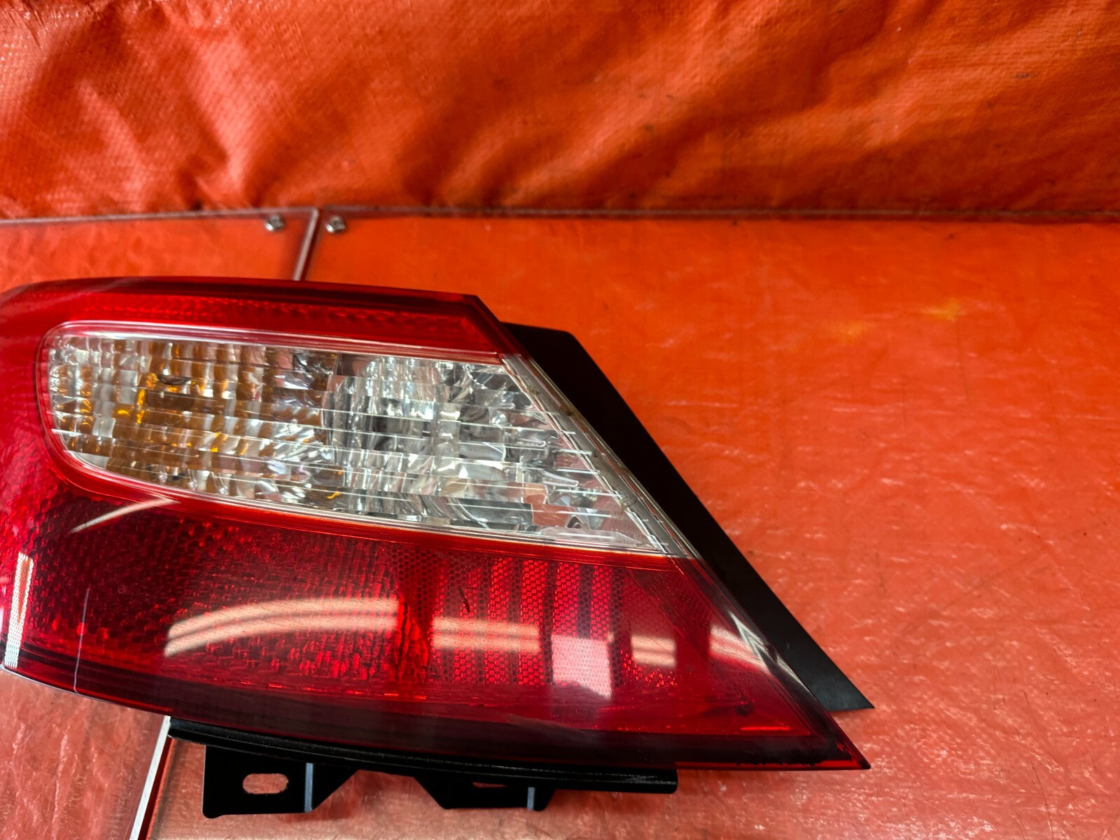 06 08 CIVIC 2D COUPE   DRIVER LEFT TAIL LIGHT LAMP   OEM FACTORY OE #2372
