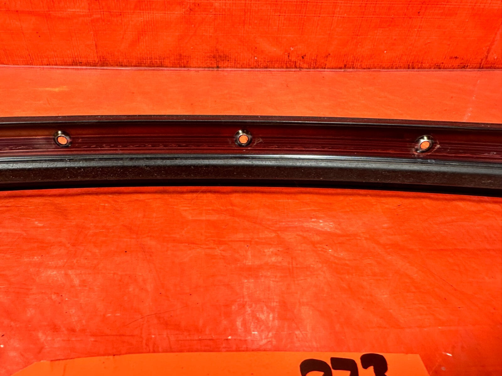 92 96 HONDA PRELUDE   DRIVER LEFT DOOR SASH TRIM MOLDING STRIP B PILLAR OEM 27311