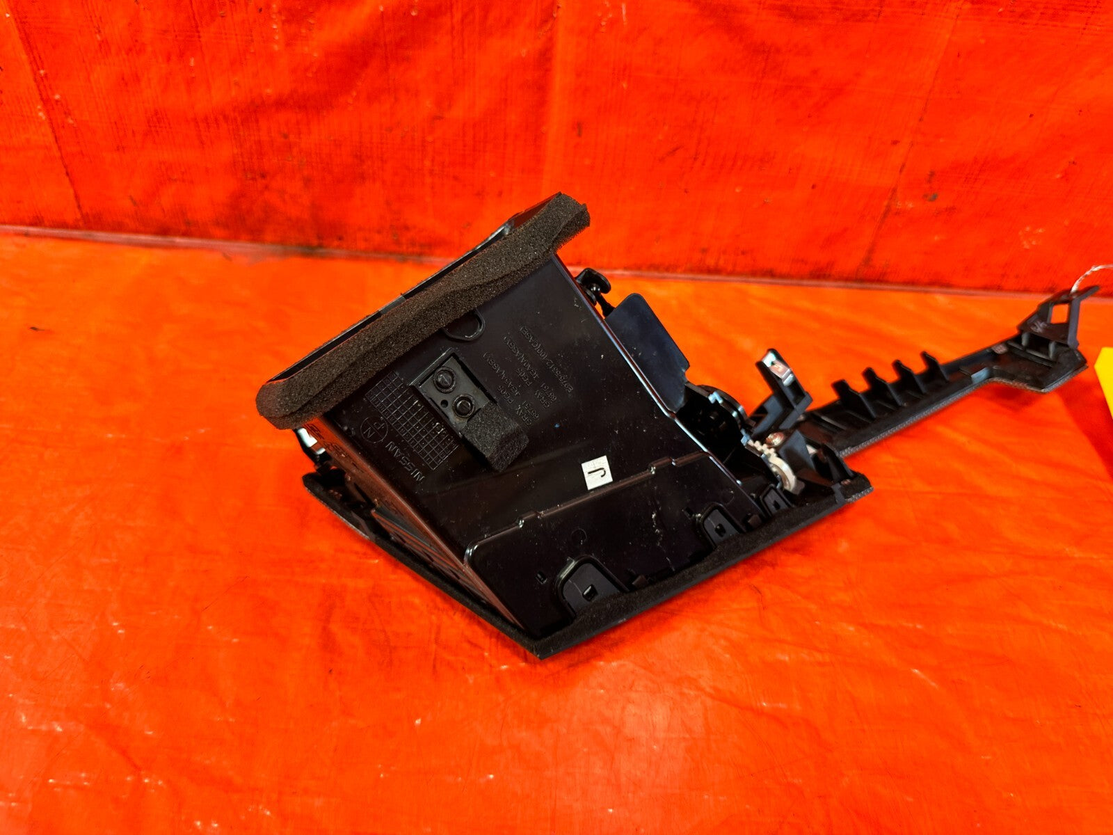 OEM 2014 2015 2016 INFINITI Q50 DRIVER LEFT CLIMATE CONTROL AC VENT EM 2966