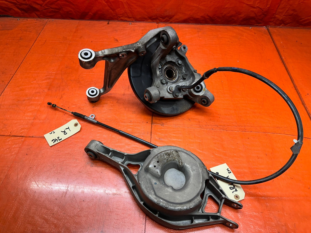 03-08 NISSAN 350Z LEFT REAR SPINDLE KNUCKLE HUB WITH CONTROL ARMS OEM #3468