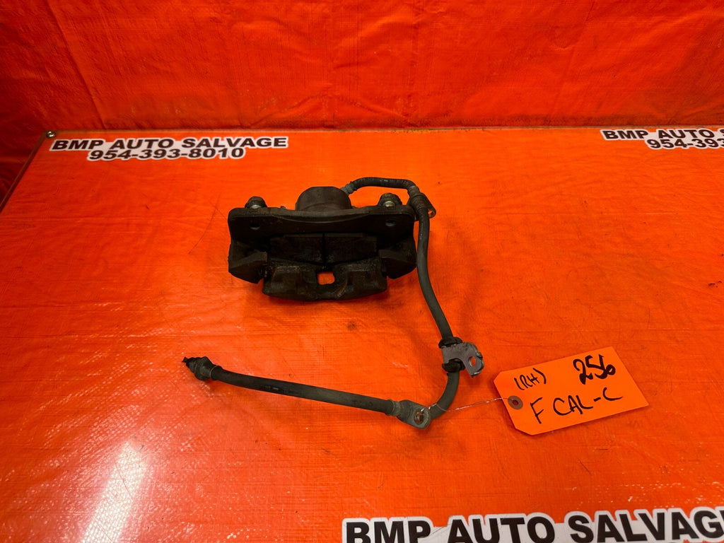 93 94 HONDA DEL SOL SI   PASSENGER RIGHT FRONT BRAKE CALIPER OEM FACTORY 2567