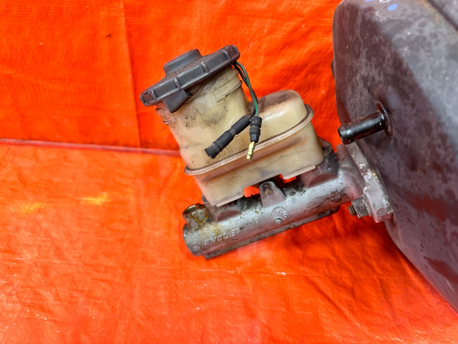 99 00 HONDA CIVIC SI EM1   BRAKE BOOSTER & MASTER CYLINDER PACKAGE   OEM OE #2845