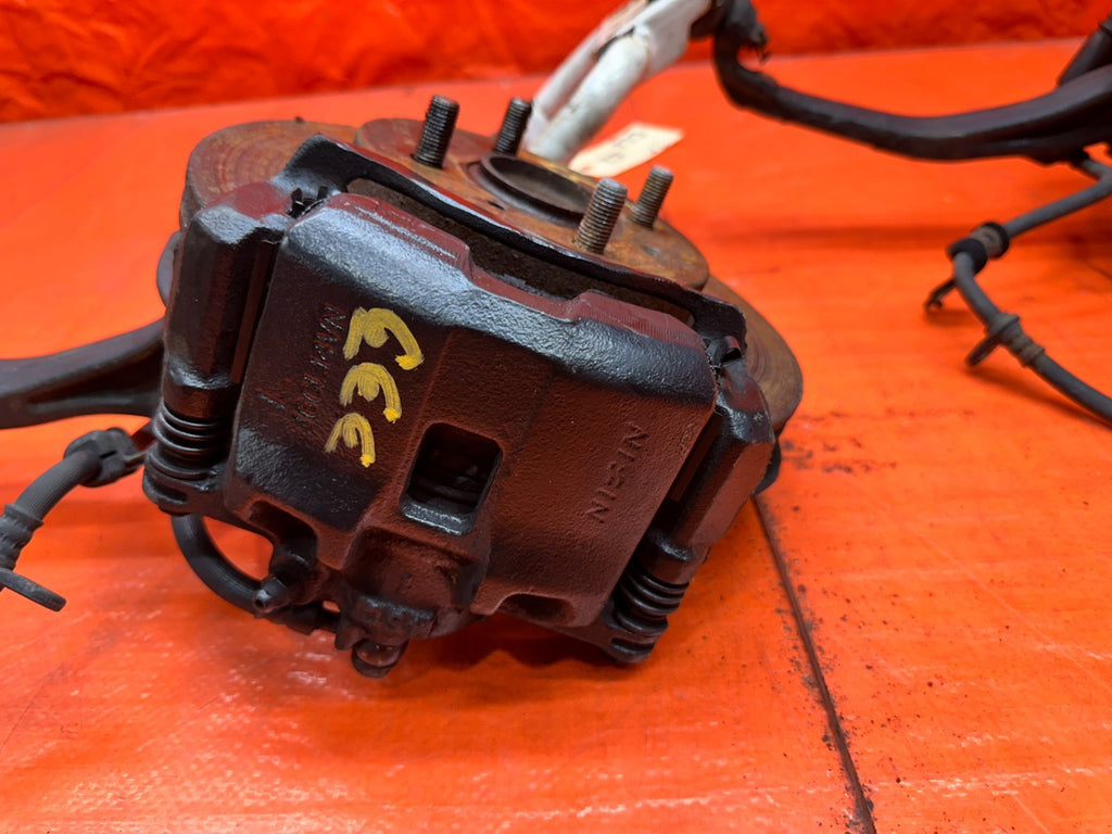 92 95 HONDA CIVIC EX   FRONT KNUCKLE SPINDLE BRAKE CONVERSION CALIPERS OEM #33310