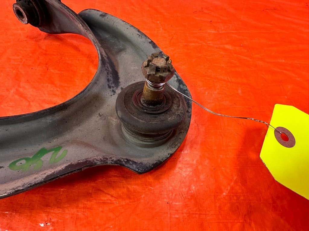 09 14 ACURA TSX   PASSENGER RIGHT FRONT UPPER CONTROL ARM OEM #2797