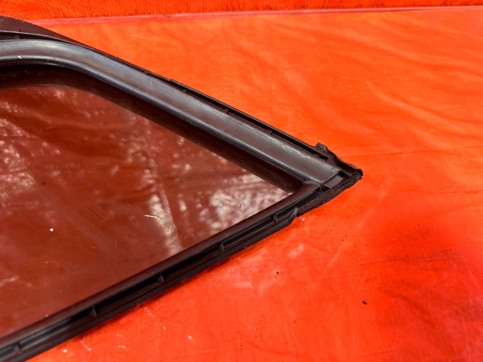 04 08 ACURA TSX   DRIVER LEFT REAR   DOOR VENT GLASS   OEM FACTORY #2756