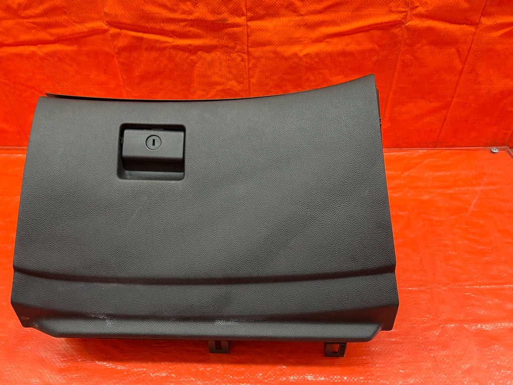 08 15 INFINITI G37 & Q60   2D COUPE   GLOVE BOX DASH BOARD TRIM PANEL   OEM #1696