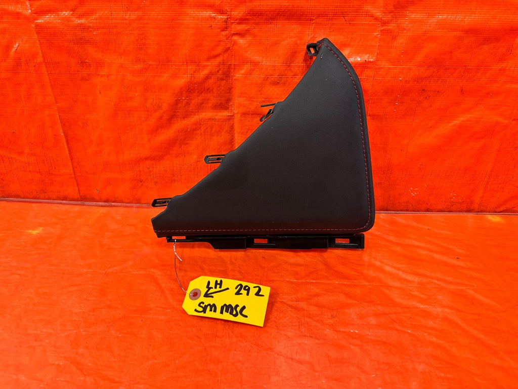 17 20 SUBARU BRZ   DRIVER LEFT   ARM REST CENTER SHIFTER CONSOLE   KNEE TRIM 2920
