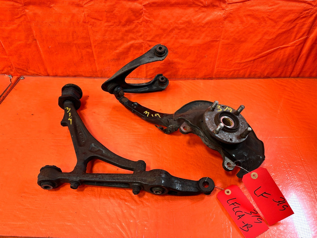 96 00 HONDA CIVIC DRIVER LEFT FRONT SPINDLE KNUCK HUB & CONTROL ARMS   OEM #3190