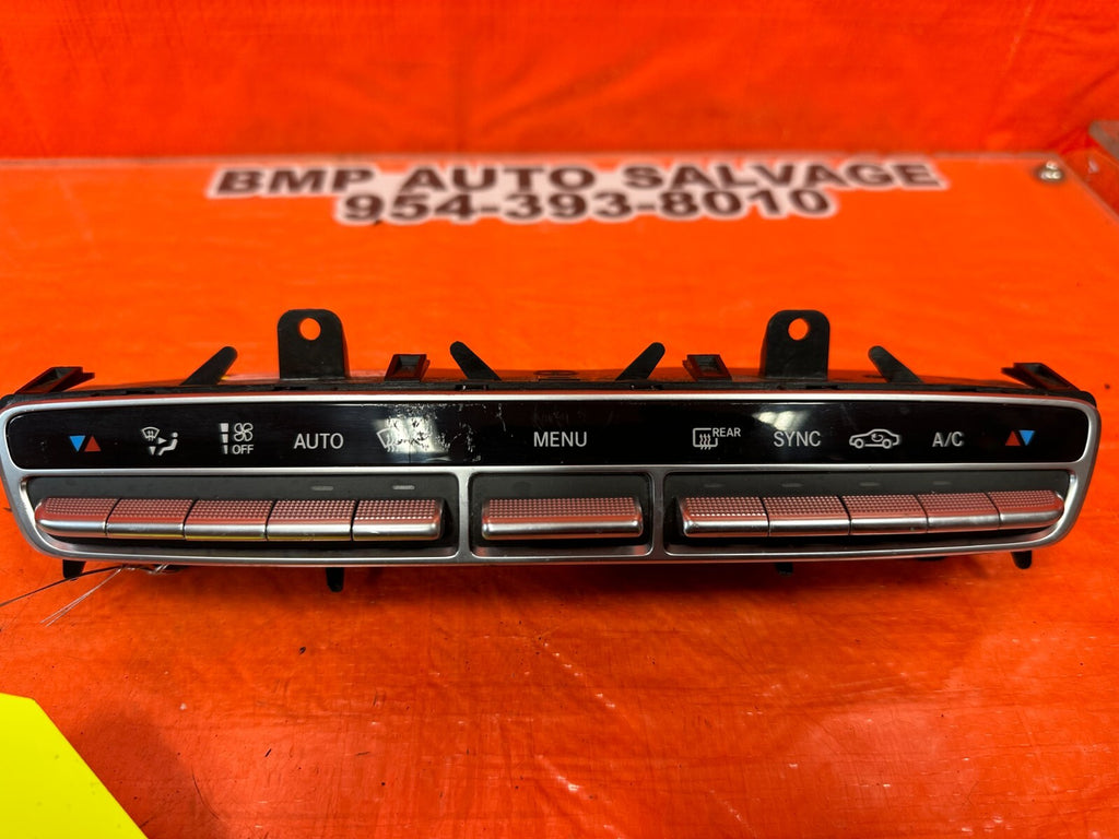 MERCEDES BENZ C CLASS W205 AIR CONDITIONING AC HEATER CLIMATE CONTROL A2059053813