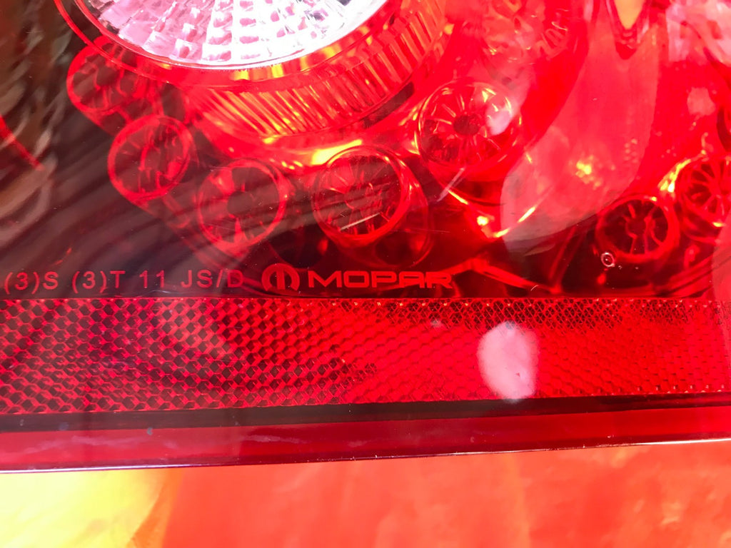 OEM 2012 2013 2014 DODGE AVENGER PASSENGER RIGHT LED TAIL LIGHT LAMP 12 13 14 ,3