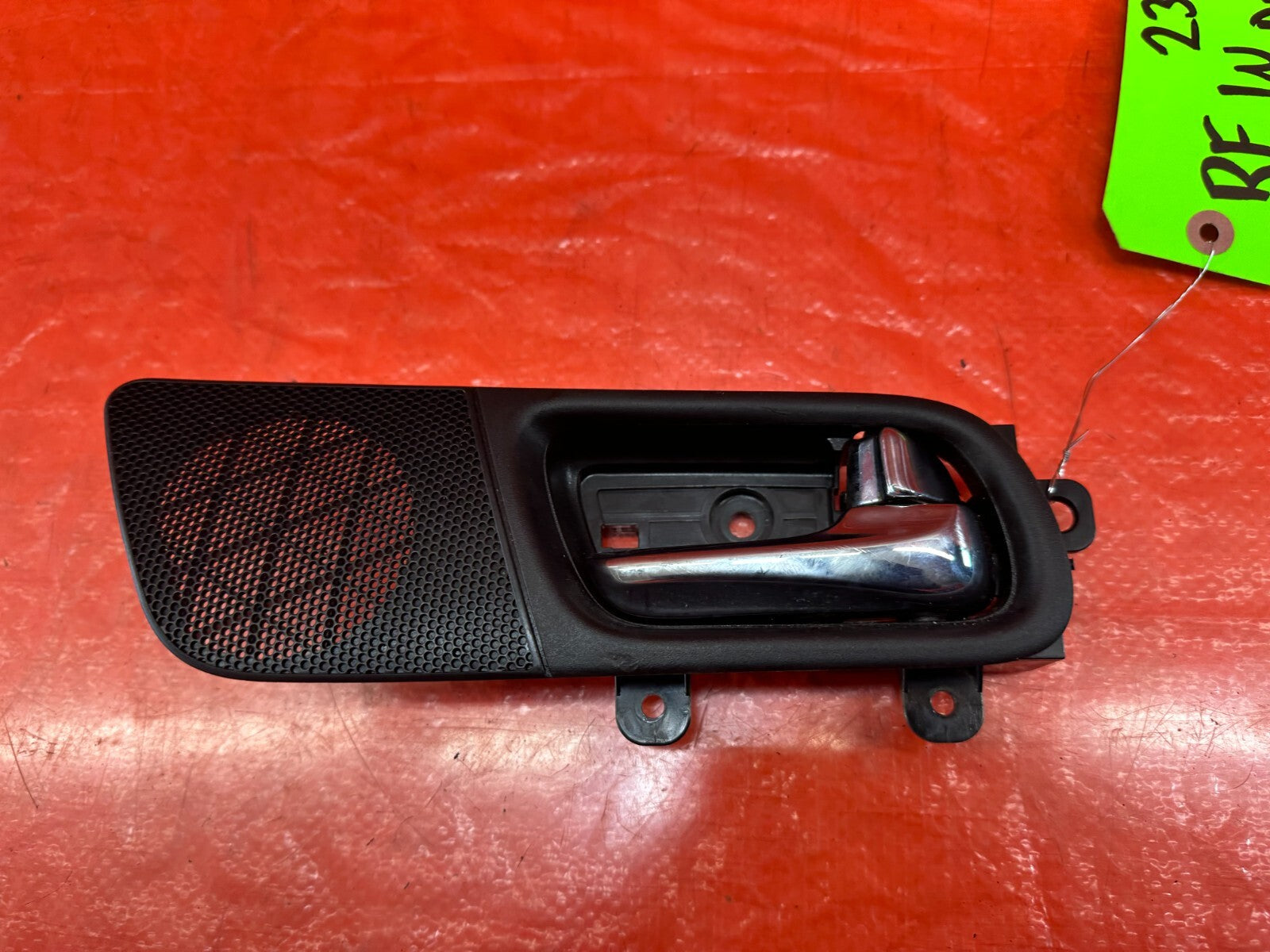 09 13 INFINITI G37 SEDAN PASSENGER RIGHT FRONT INTERIOR DOOR HANDLE   OEM #2383