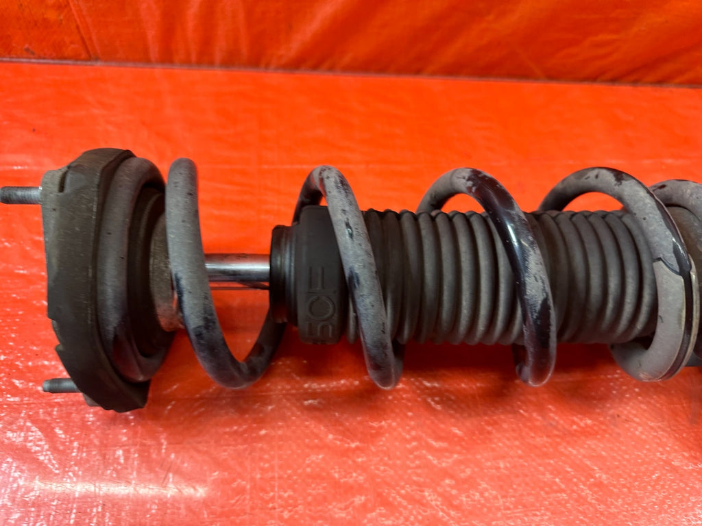 16 20 INFINITI Q50 RED SPORT 400 AWD RIGHT FRONT SHOCK AND SORING STRUT OEM #2158
