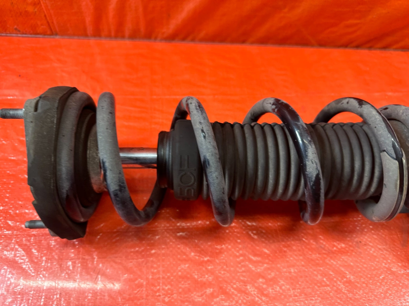 16 20 INFINITI Q50 RED SPORT 400 AWD RIGHT FRONT SHOCK AND SORING STRUT OEM #2158
