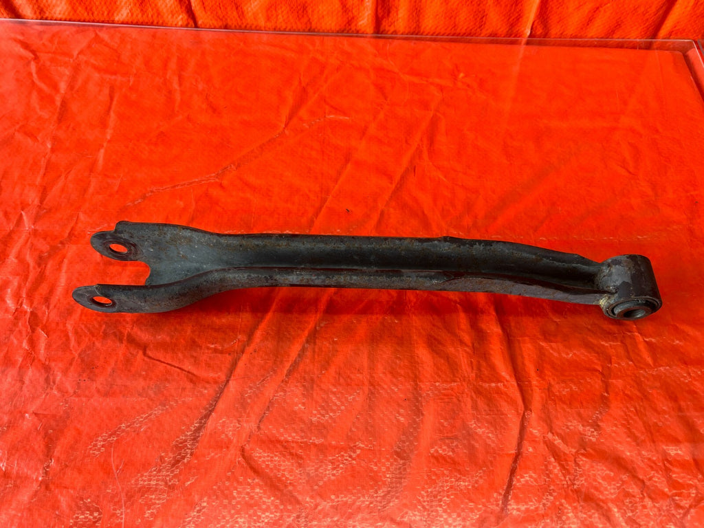 90 91 NISSAN 300ZX   DRIVER LEFT REAR   UPPER CONTROL ARM   OEM FACTORY #85 16