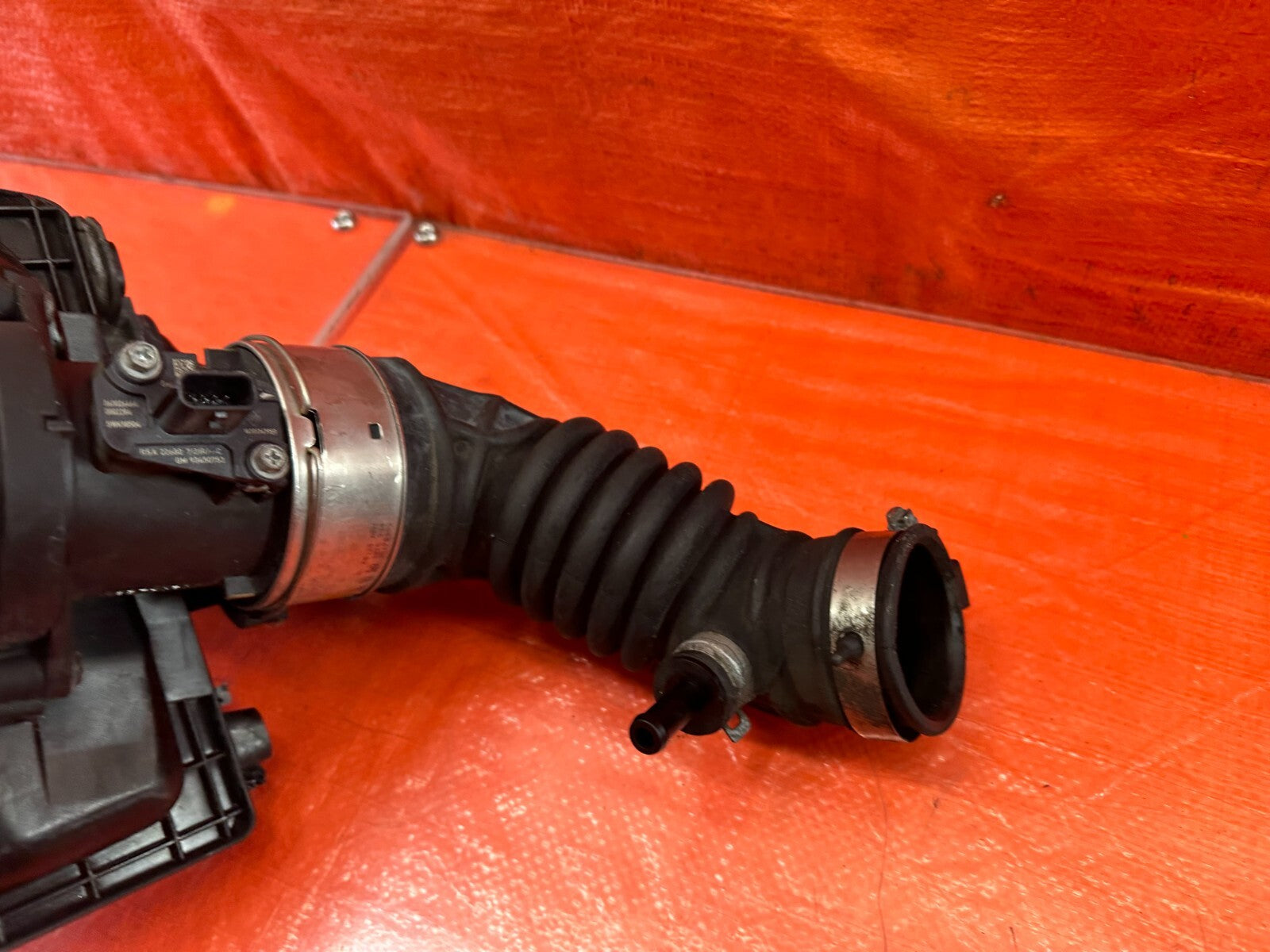 16 20 INFINITI Q50 Q60 3.0 AIR INTAKE HOUSING W/ INLET DUCT ARM RIGHT R OEM #2422