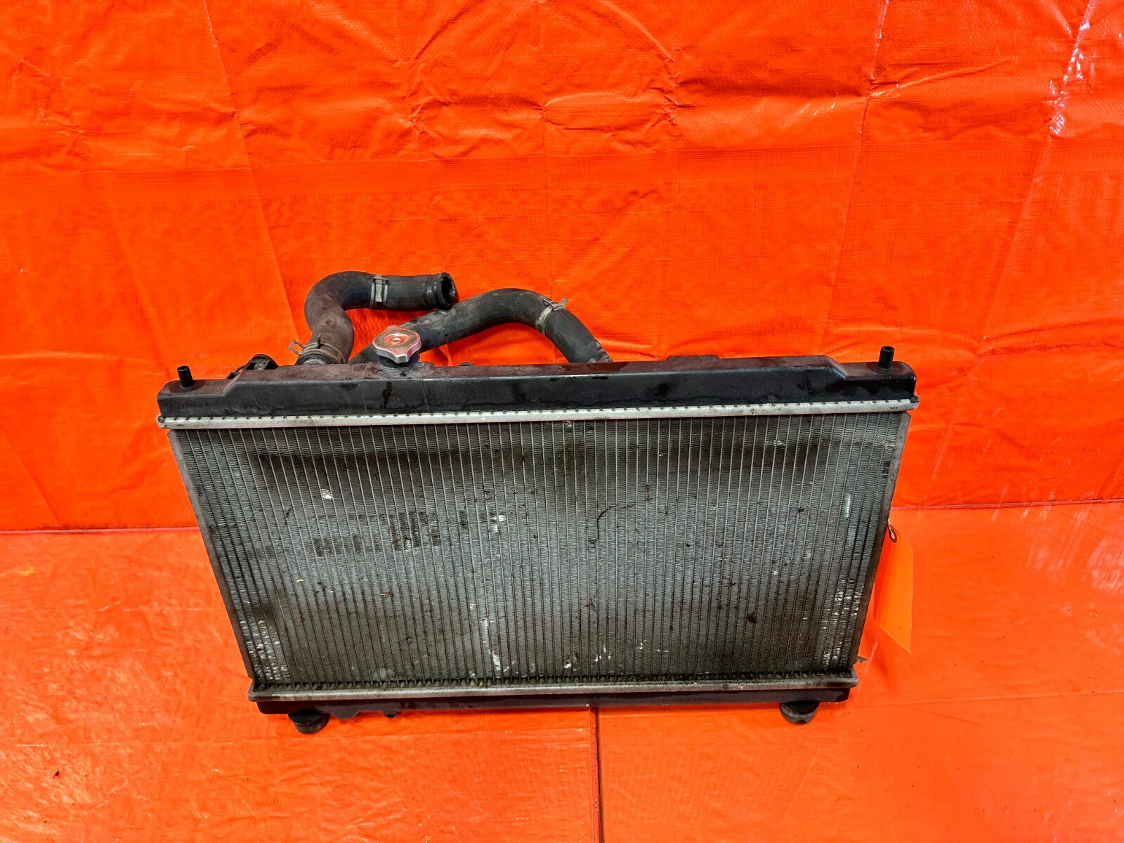 94 01 ACURA INTEGRA   AUTOMATIC MODEL   RADIATOR W/ HOSES AND RESERVOIR   OEM 6814