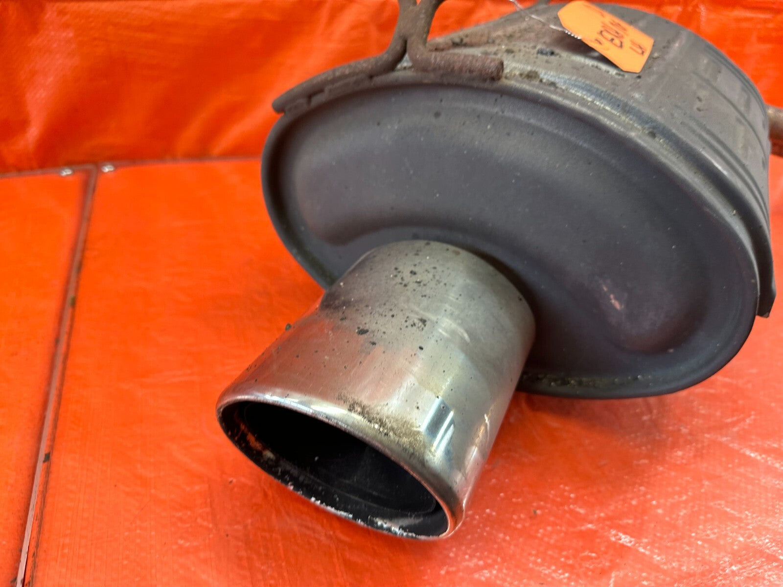 04 09 HONDA S2000   AP2 DRIVER LEFT EXHAUST PAN MUFFLER W/ OVAL TIP   OEM #2242
