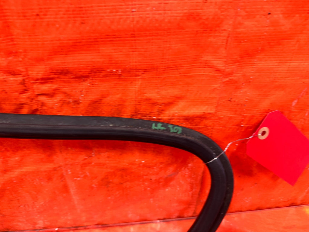 09 11 MAZDA RX8 RX 8  DRIVER LEFT REAR GLASS WEATHER STRIP   OEM #3038