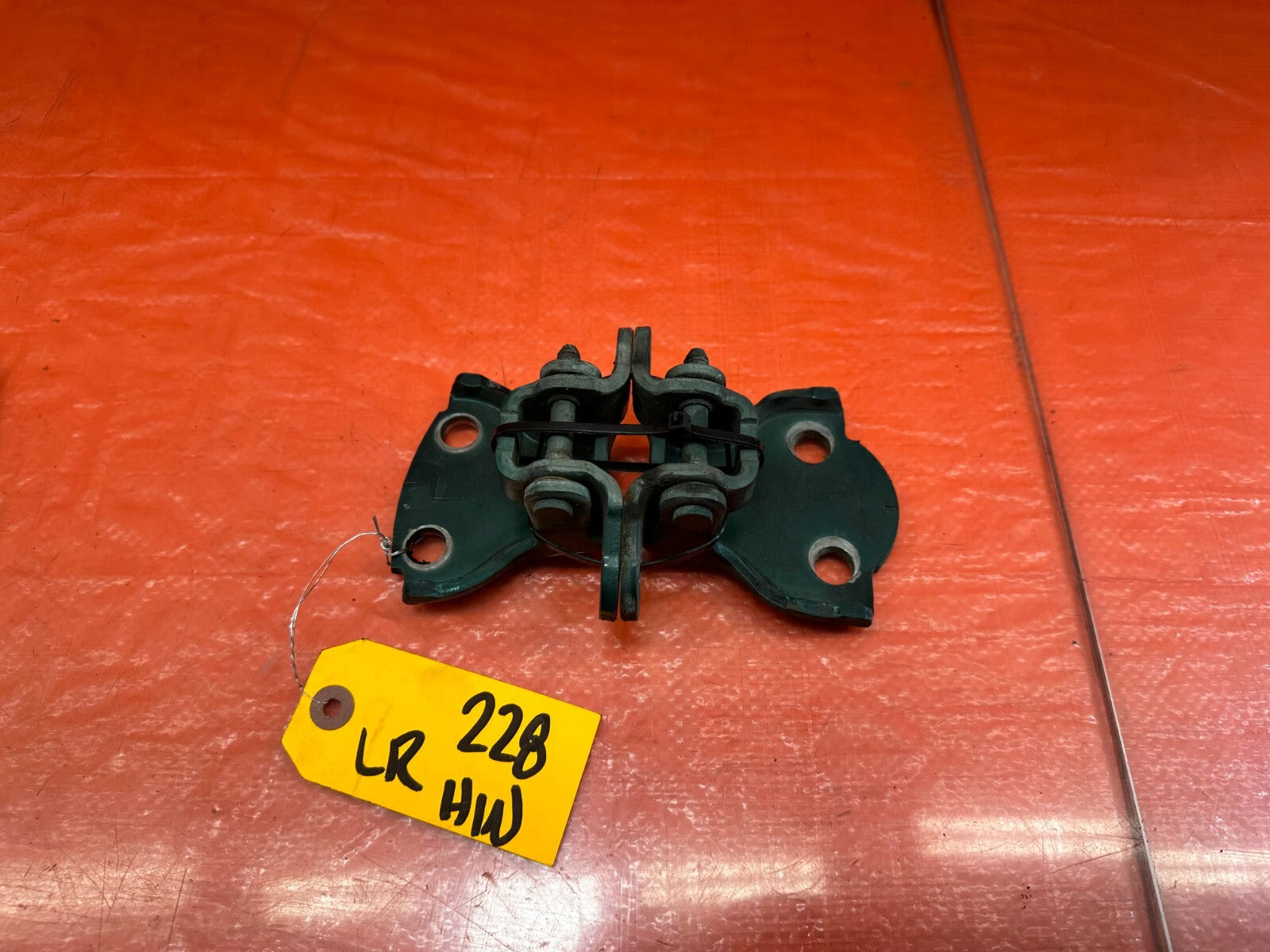 90 01 ACURA INTEGRA SEDAN 4D   DOOR HINGE SET UPPER & LOWER   LEFT REAR OEM #2280