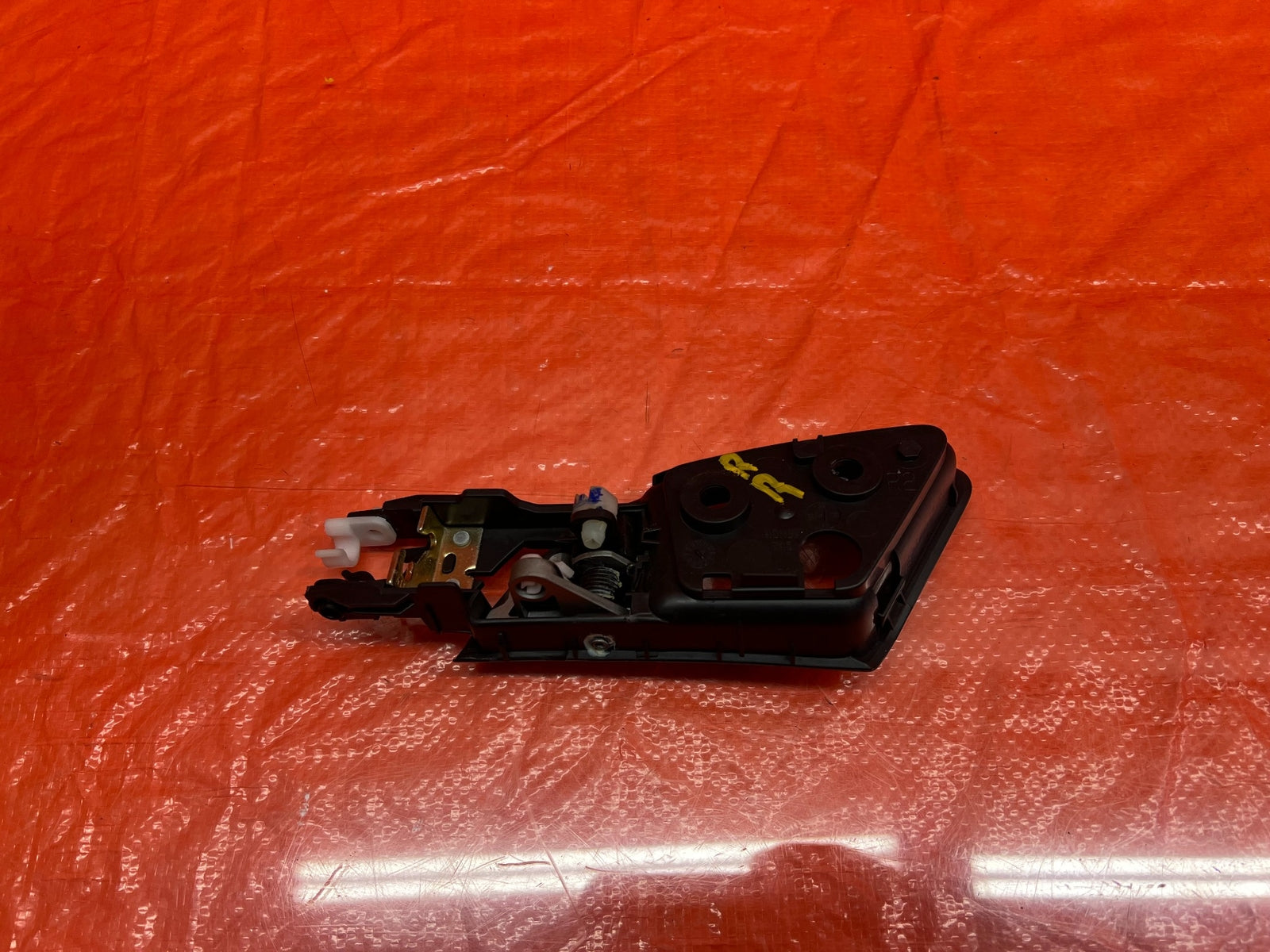 08 12 HONDA ACCORD SEDAN   PASSENGER RIGHT REAR   INTERIOR DOOR HANDLE   OEM 1747