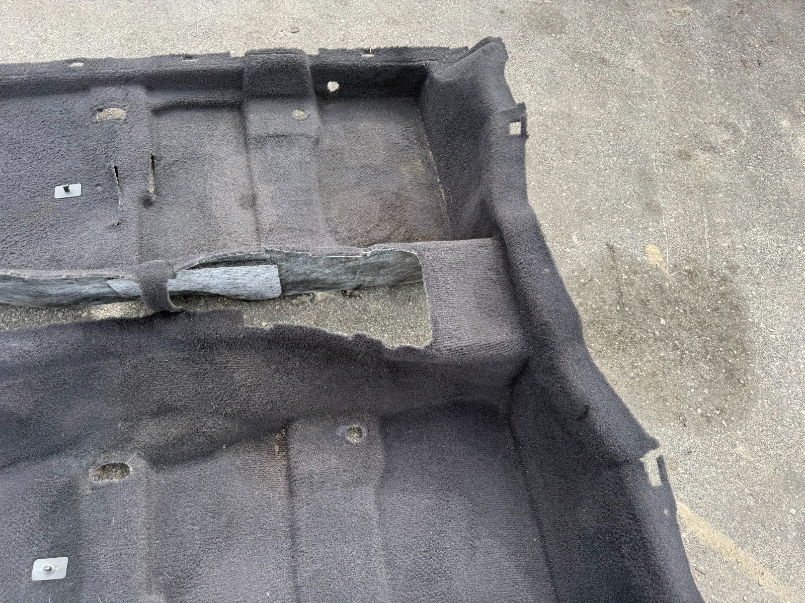 13 16 HYUNDAI GENESIS COUPE 3.8L   CARPET   BLACK IN COLOR   OEM FACTORY OE #3195