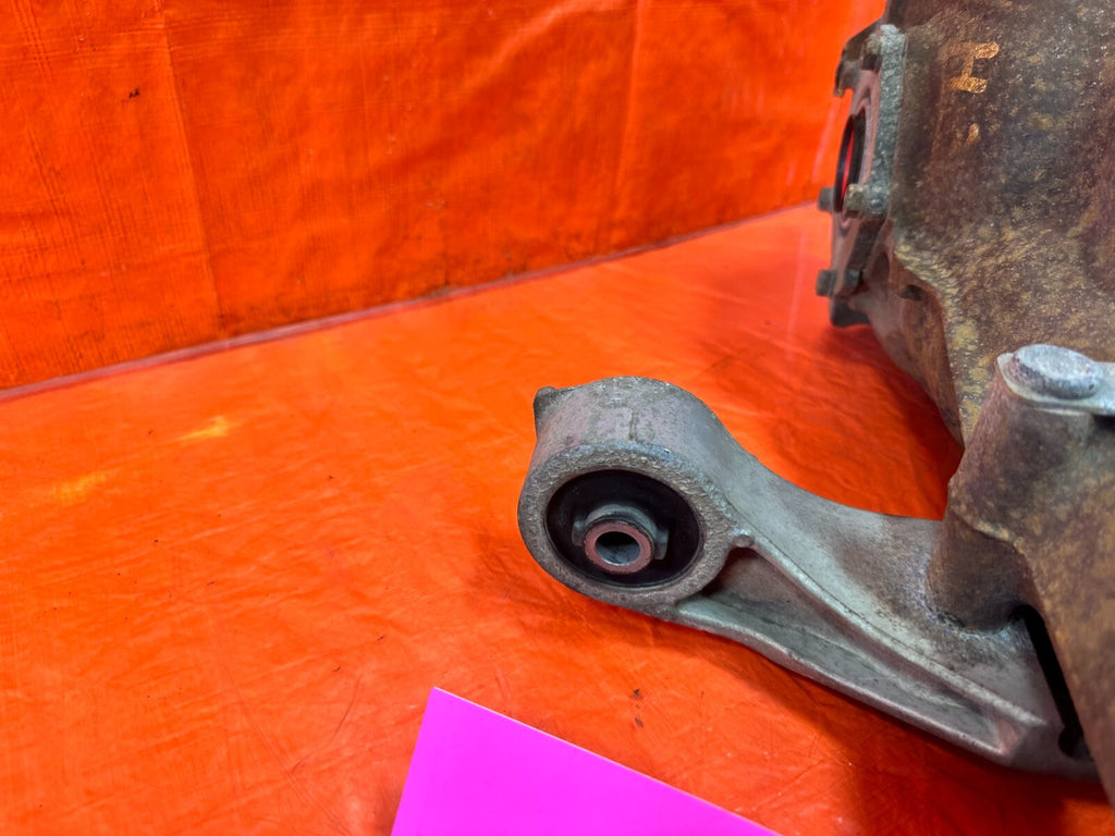 07 14 SUBARU IMPREZA WRX STI   EJ257   DIFFERENTIAL CARRIER PUMPKIN   OEM #28311