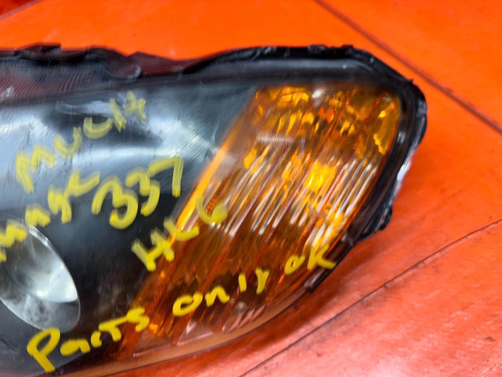 00-03 HONDA S2000 AP1 2.0L LEFT DRIVER FRONT HEADLIGHT HEADLAMP HOUSING OEM #33717