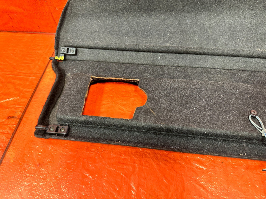 90 91 HONDA CIVIC HATCHBACK   CARGO COVER PRIVACY LID TRAY PANEL   CUT   OEM 32513