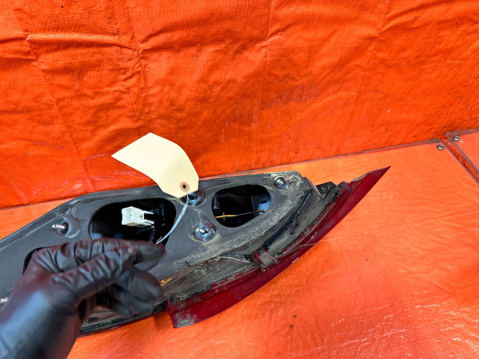 13 16 HYUNDAI GENESIS COUPE   DRIVER LEFT TAIL LIGHT LAMP   OEM FACTORY #3268