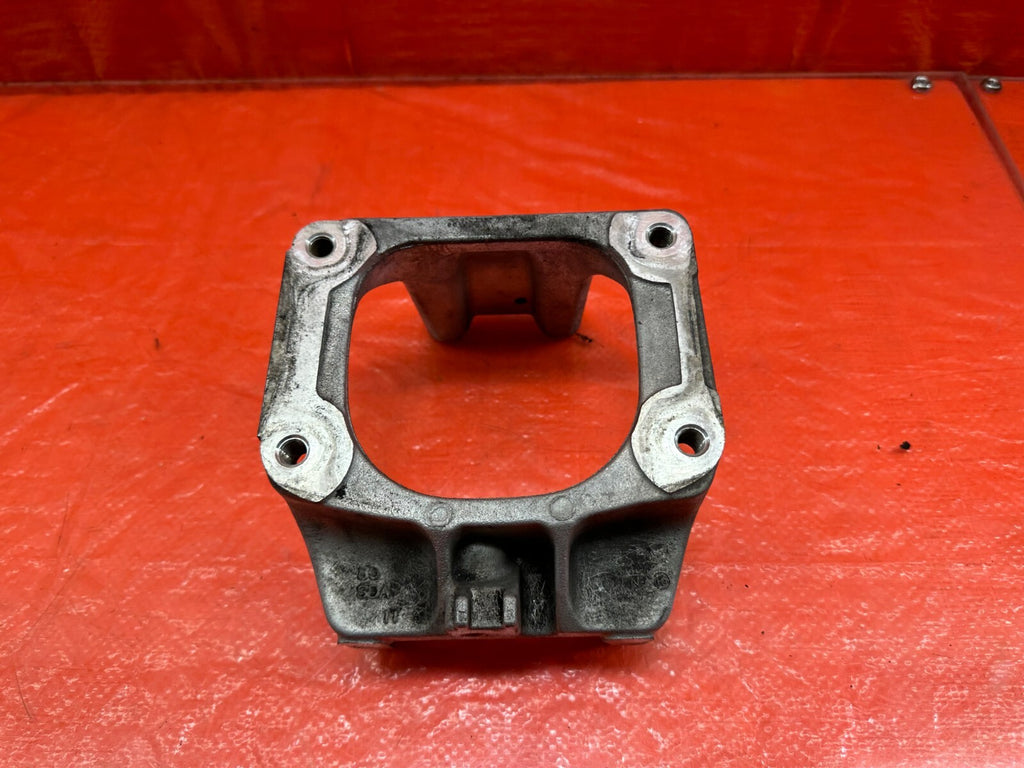 04 08 ACURA TSX   ALUMINUM ENGINE MOTOR MOUNT BRACKET   OEM FACTORY #2050