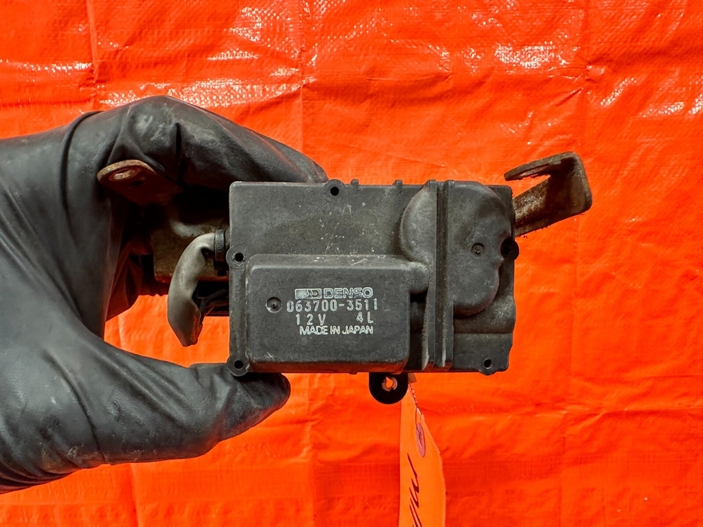 1992 92 LEXUS SC300   HEATER VENT ACTUATOR MOTOR   063700 3511   OEM FACTORY 2760