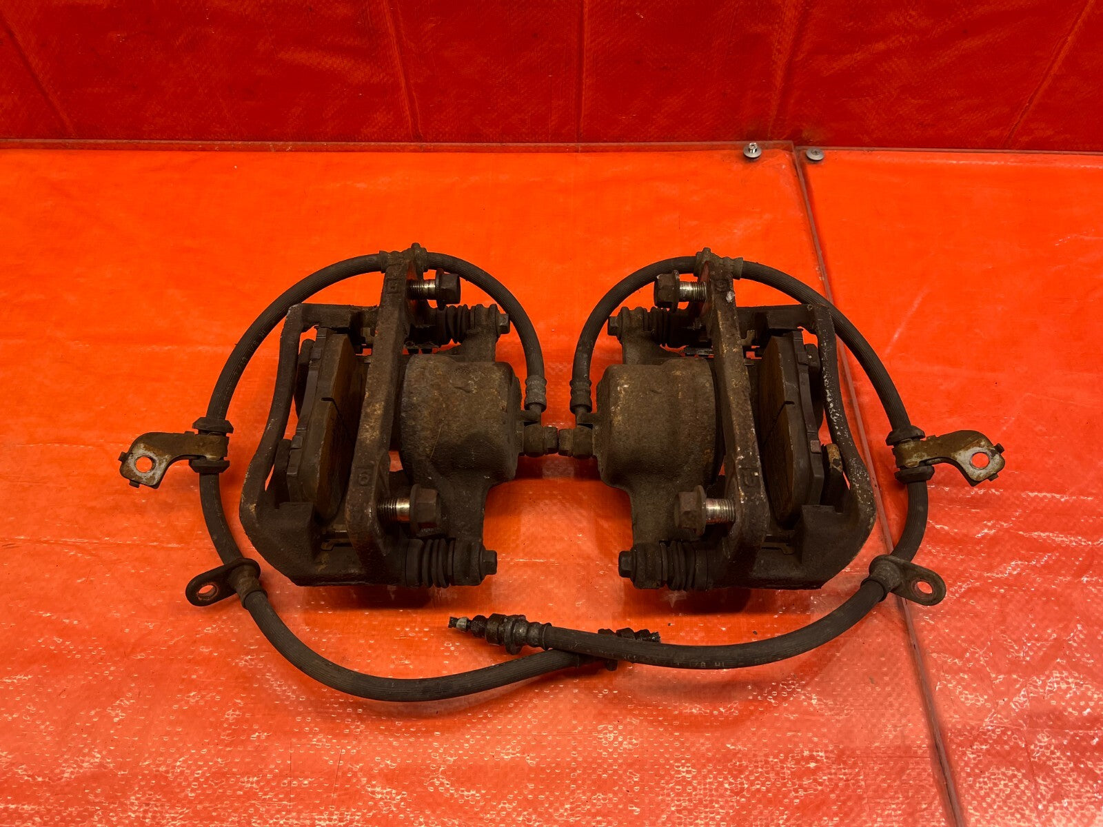 94 01 ACURA INTEGRA GSR   BRAKE CALIPER SET FRONT LEFT & RIGHT CALIPERS OEM #14910